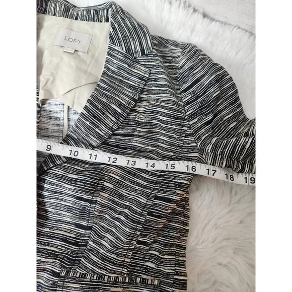 Ann Taylor Loft Womens Blazer Jacket Multicolor Striped Buttons Pleated Linen‎ 4 - Picture 4 of 6